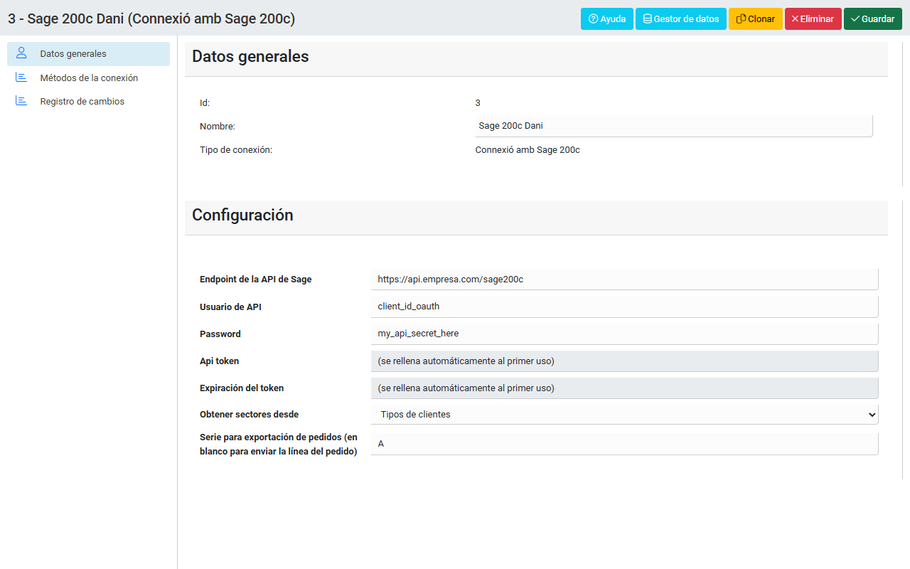 Formulario de detalle de una conexion SAGE 200c mostrando los campos Datos generales y Configuracion (SAGE_ENDPOINT, SAGE_USERNAME, SAGE_PASSWORD, SAGE_TOKEN, SAGE_EXPIRES, SAGE_SECTORS).